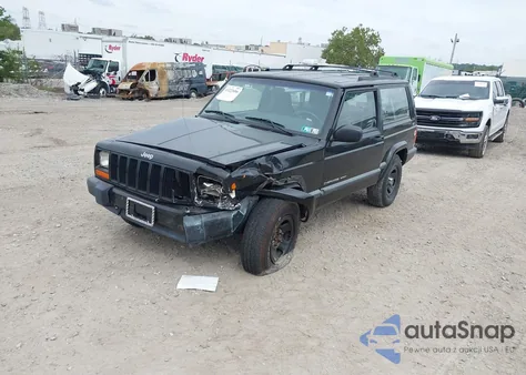 2000 Jeep Cherokee Sport z USA, uszkodzony, nr VIN 1J4FF47S3YL191778